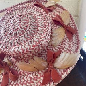 30s 40s Vintage Pink Wide Brim Straw Hat with Feather Birds & Velvet Bows